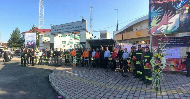 ركابزني دوچرخه سواران لاهيجاني از لاهيجان تا رشت براي همدردي با آتش نشانان فداكار